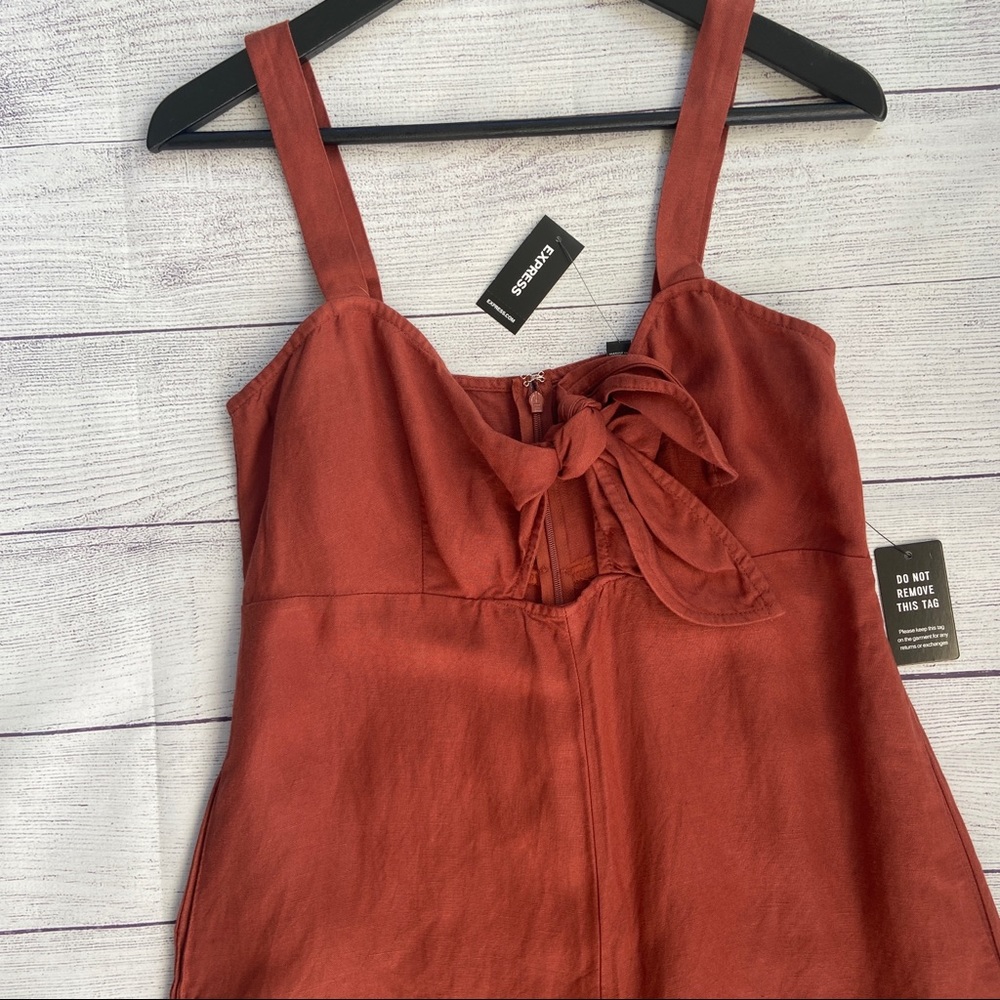 EXPRESS Linen-Blend Tie Front Culotte Jumpsuit - Picture 3 of 13